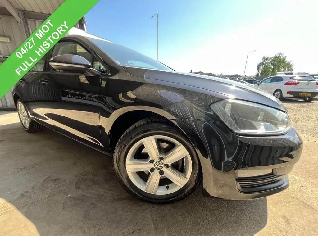 Second-hand VW Golf VII Edition 110 CP (80 kW) 2017 Negru Hatchback