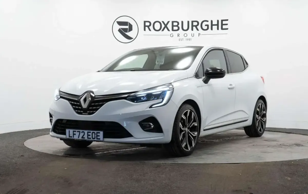 Gebraucht Renault Clio V Techno 145 PS (106 kW) 2022 Weiß Kleinwagen