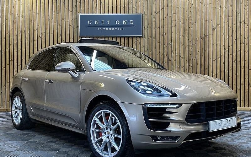 Used 2018 Porsche Macan GTS SUV | £37,000 - Image 1/3