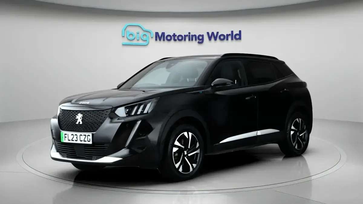 Used Peugeot e-2008 GT 100 kW (136 HP) 2023 SUV