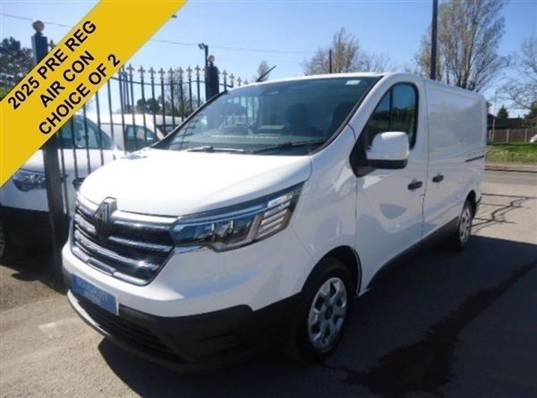 White New 2025 Renault Trafic Van | £27,588 - Image 1/1
