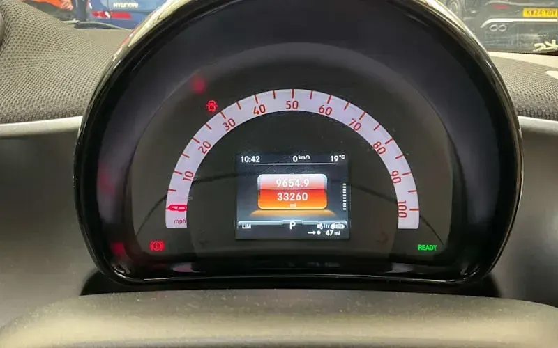 Used Smart ForTwo Coupé Premium 60 kW (82 HP) 2022 Black Hatchback