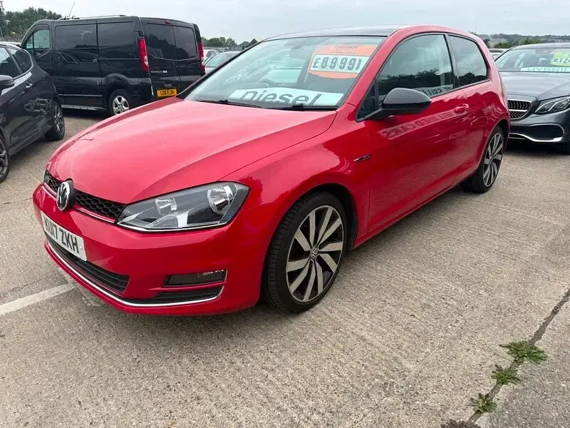 Used VW Golf VII GT 2017 Red Hatchback