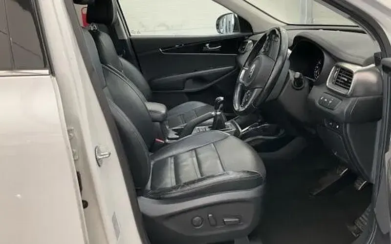 Used Kia Sorento 200 HP (147 kW) 2017 SUV
