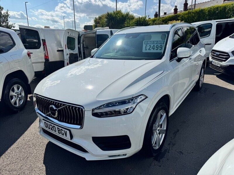White Used 2020 Volvo XC90 Momentum SUV | £22,995 (Fair price) - Image 1/3
