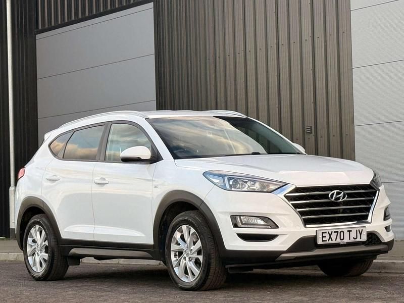 Used Hyundai Tucson SE 2020 White SUV