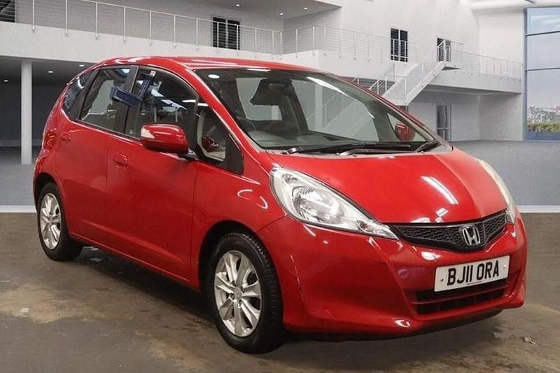 Red Used 2011 Honda Jazz ES Hatchback | £5,000 (Fair price) - Image 1/1