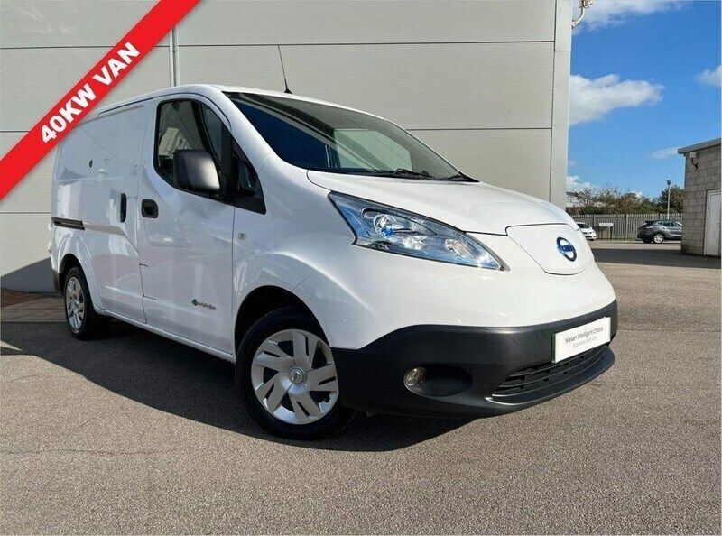 White Used 2018 Nissan e-NV200 Acenta Van | £9,999 - Image 1/4