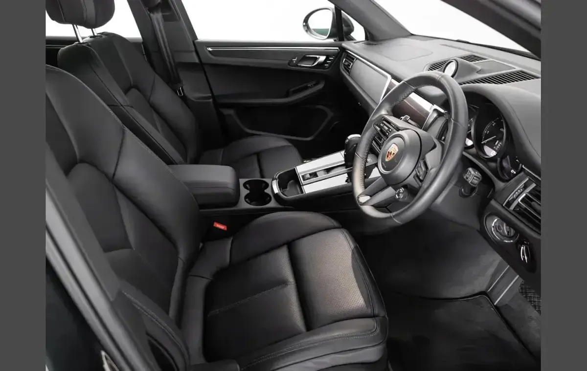 Used Porsche Macan 434 HP (319 kW) 2026 Grey SUV