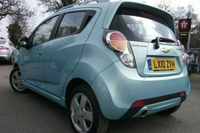 Used Chevrolet Spark 2010 Hatchback