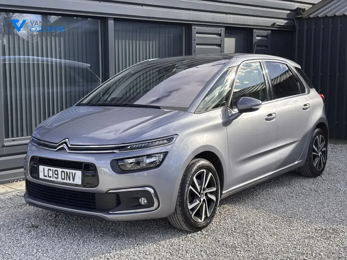 Usado Citroën C4 Flair 130 HP (95 kW) 2019 Cinzento Monovolume