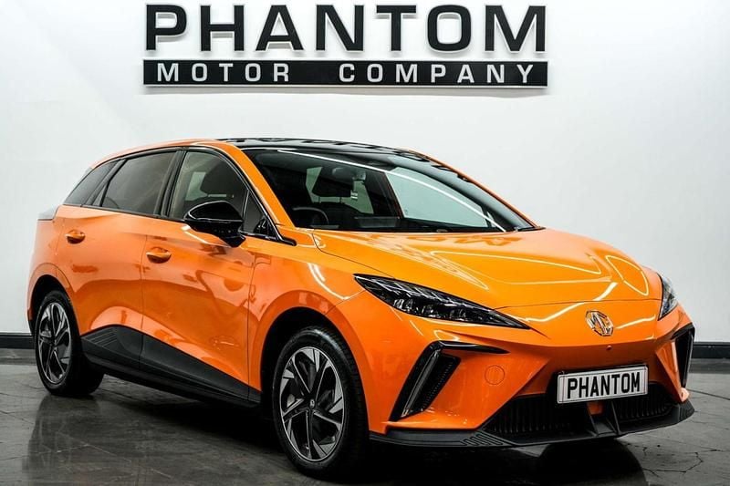 Orange Used 2023 MG MG4 EV Trophy Hatchback | £16,990 - Image 1/4