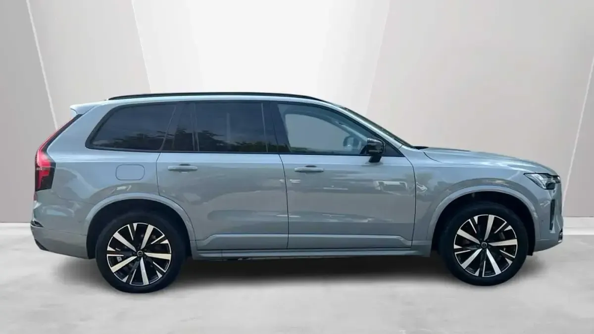 Used Volvo XC90 Plus 455 HP (334 kW) 2025 Grey SUV