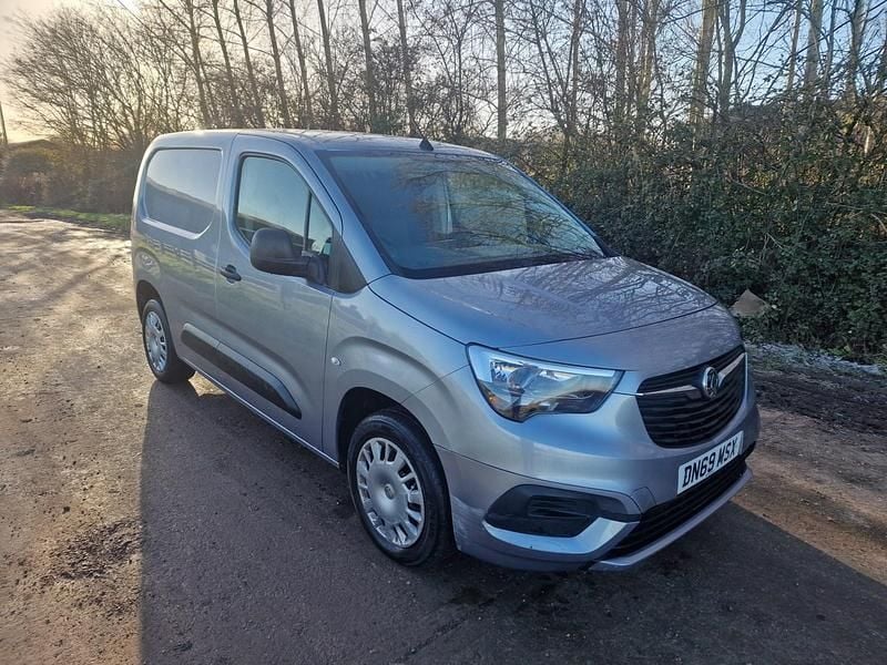 Grey Used 2019 Vauxhall Combo Sportive Van | £5,495 (Good price) - Image 1/4