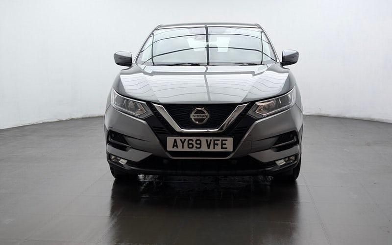 Used Nissan Qashqai Acenta Premium 160 HP (117 kW) 2019 Grey SUV