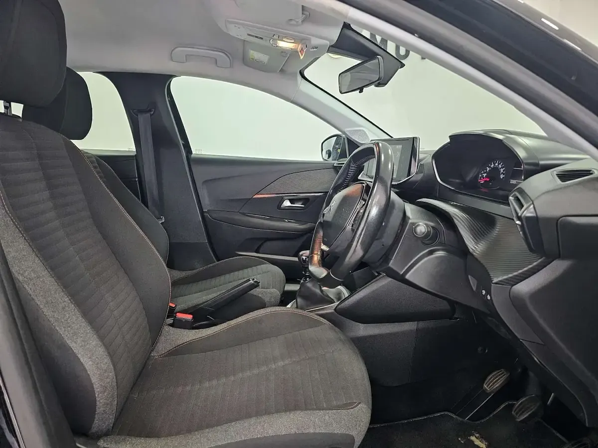 Used Peugeot 208 Active 100 HP (73 kW) 2020 Black Hatchback