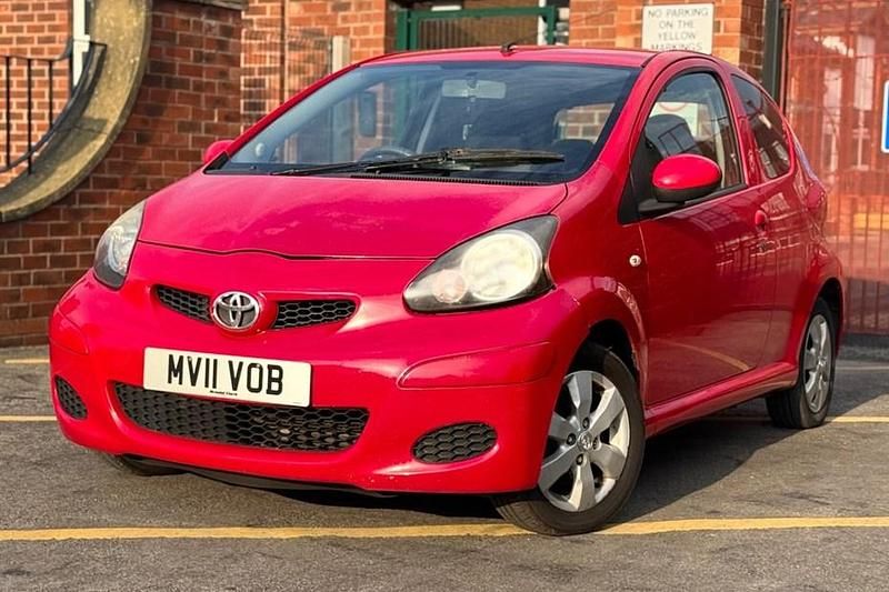 Red Used 2011 Toyota Aygo Hatchback | £1,395 (Good price) - Image 1/1