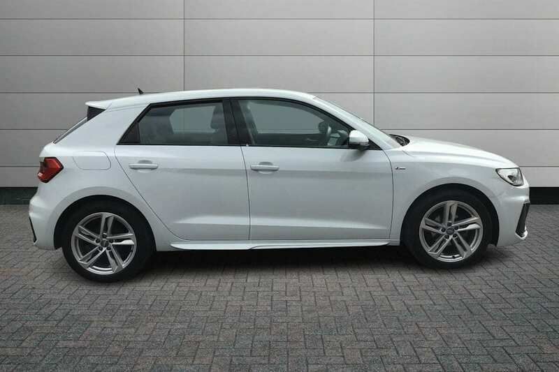 Used Audi A1 S-Line 95 HP (69 kW) 2019 White SUV