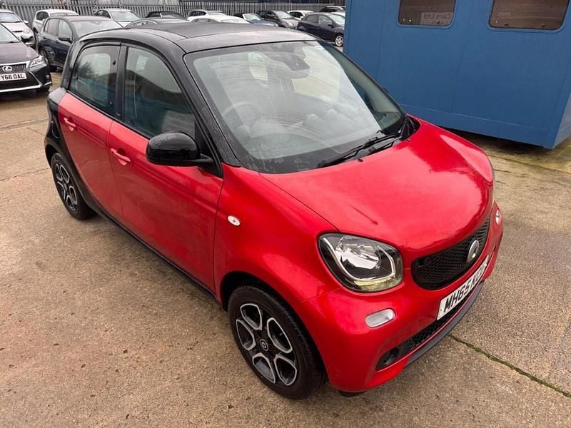 Used Smart ForFour Prime 2016 Red Hatchback