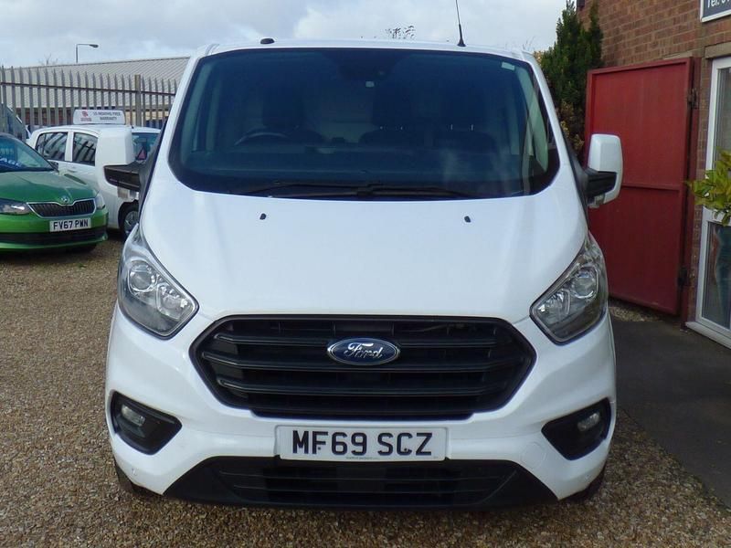 Used Ford Transit Custom Trend 130 HP (95 kW) 2019 White