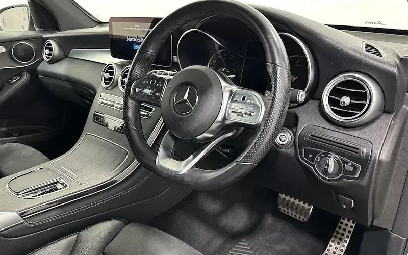 Used Mercedes GLC220 AMG line 194 HP (142 kW) 2020 Silver SUV