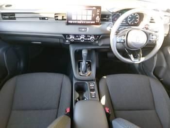 Used Honda HR-V Elegance 131 HP (96 kW) 2024 White SUV