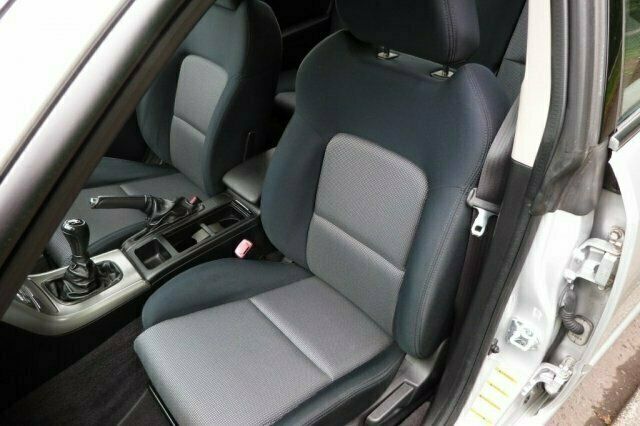 Begagnad Subaru Legacy 2005 Sedan