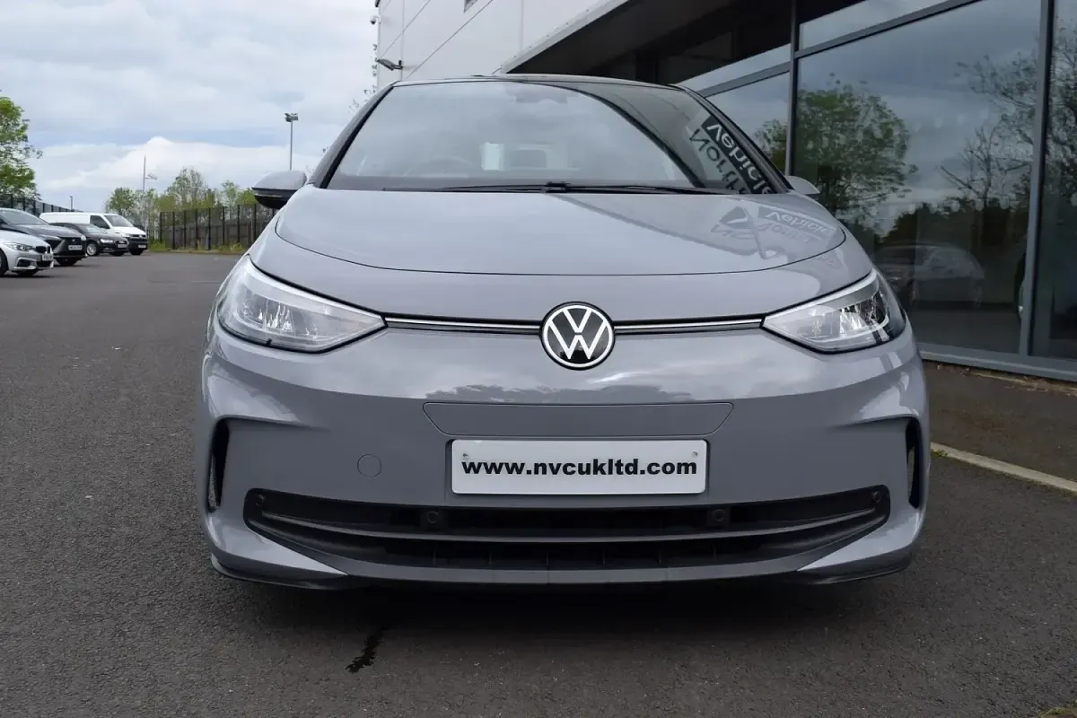 Używany VW ID.3 Pro 150 kW (204 KM) 2023 Szary Hatchback