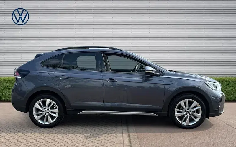 Used VW Taigo Match 95 HP (69 kW) 2025 Grey SUV