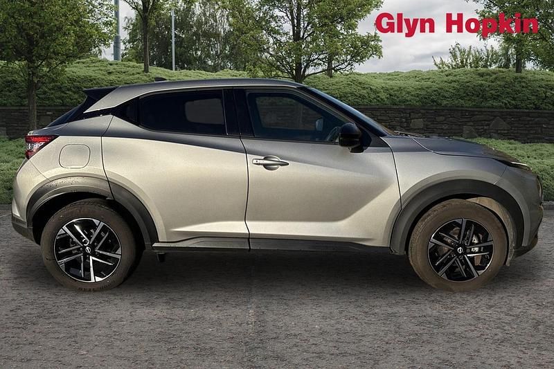 Used Nissan Juke N-Connecta 2024 Silver SUV