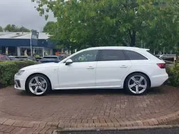 Used Audi A4 S-Line 204 HP (150 kW) 2024 White Estate