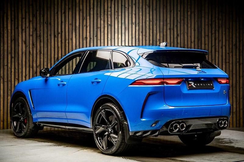 Used Jaguar F-Pace SVR 550 HP (404 kW) 2024 Blue SUV