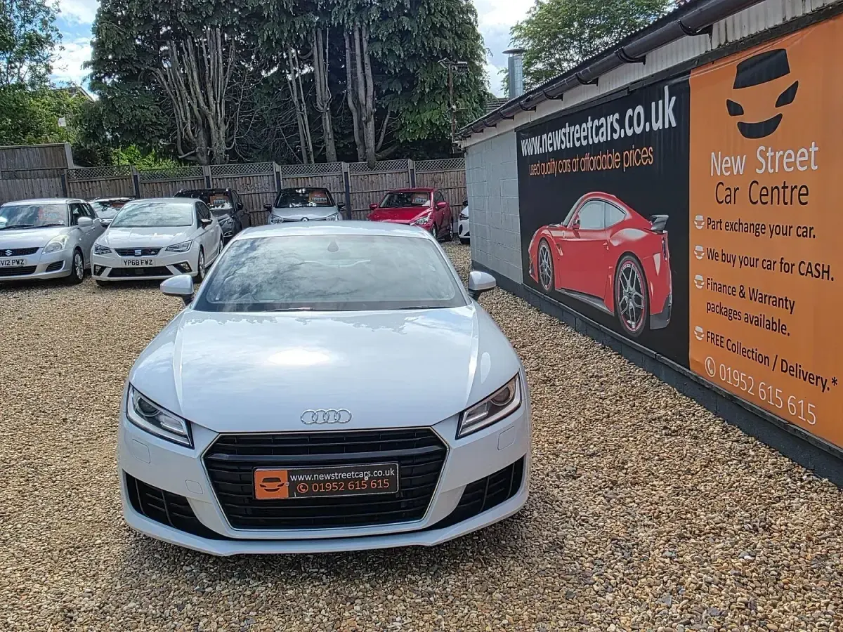Used Audi TT Sport 184 HP (135 kW) 2015 White Coupe