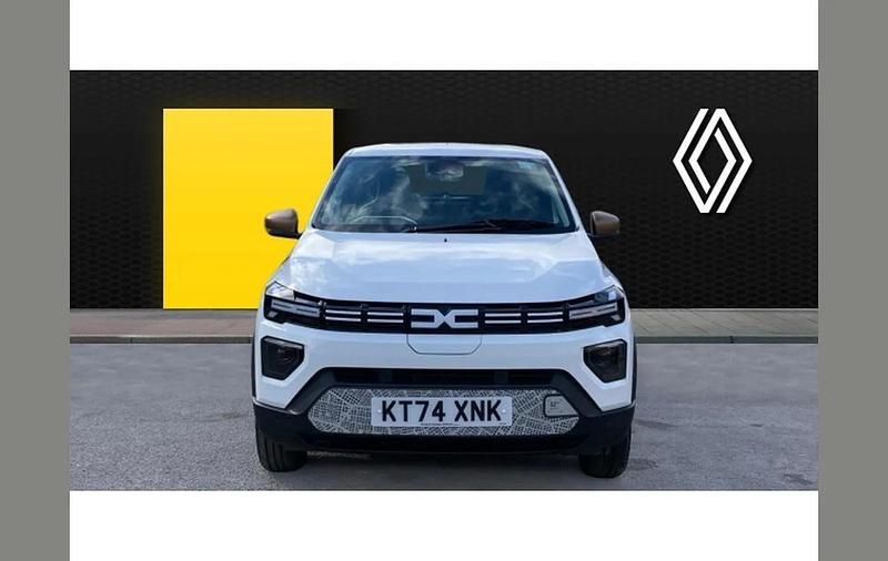 Used Dacia Spring Extreme 47 kW (65 HP) 2025 White Hatchback