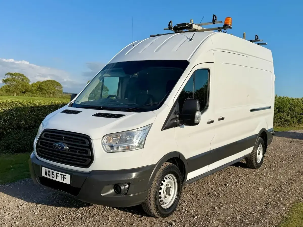 Used Ford Transit 155 HP (114 kW) 2015 White Van