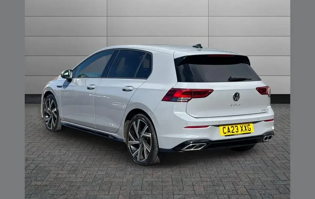 Used VW Golf VIII R-line 147 HP (108 kW) 2023 Grey Hatchback