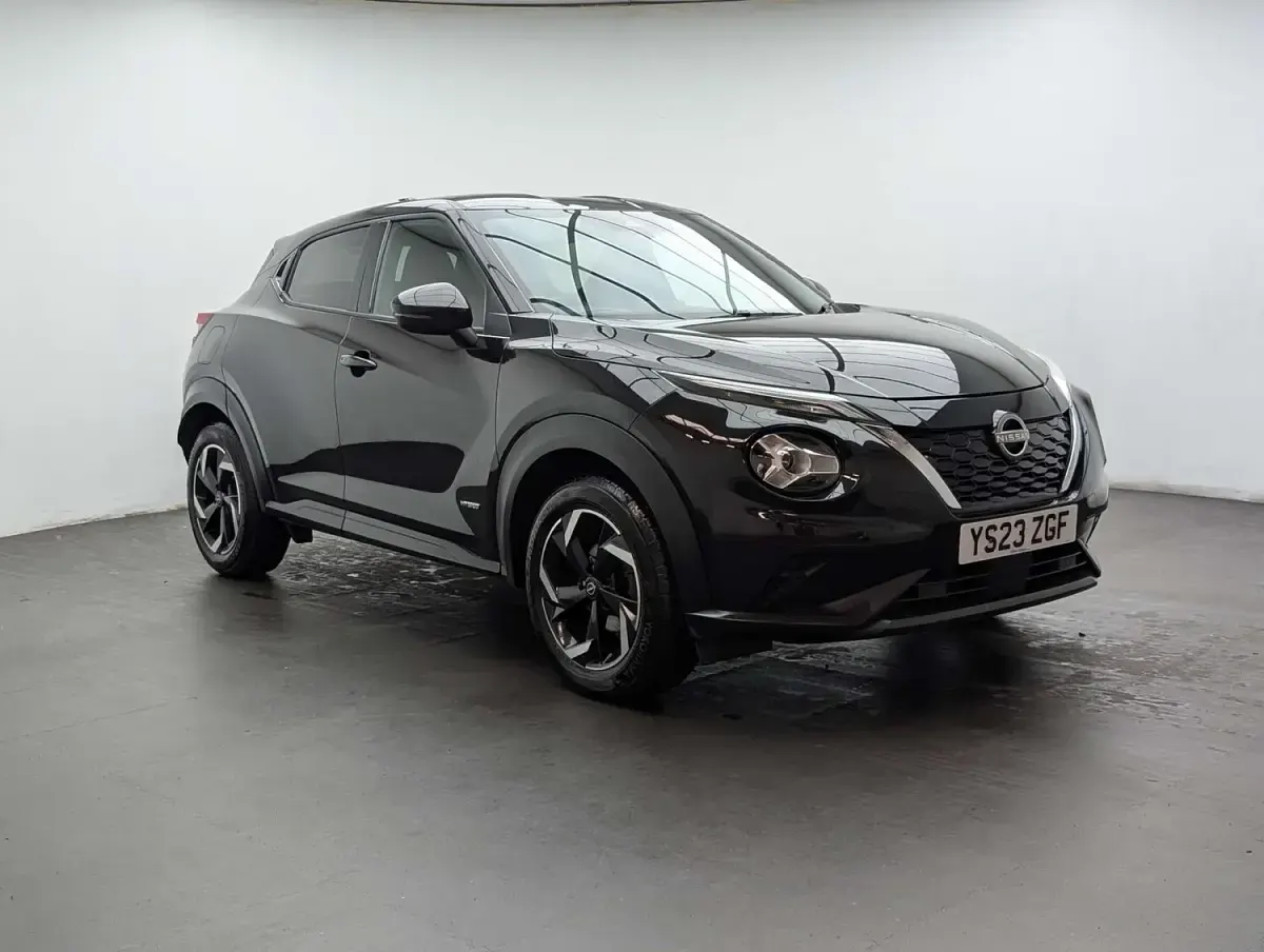 Used Nissan Juke N-Connecta 143 HP (105 kW) 2023 Black SUV