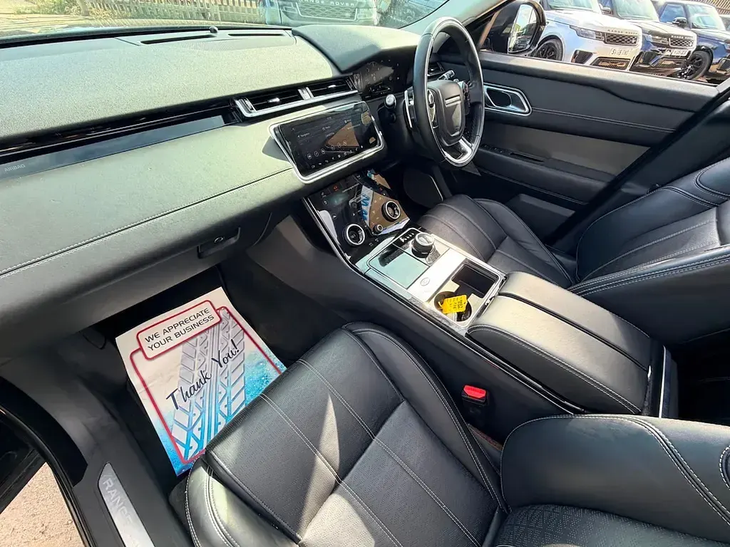 Used Land Rover Range Rover Velar HSE 300 HP (220 kW) 2017 Black SUV