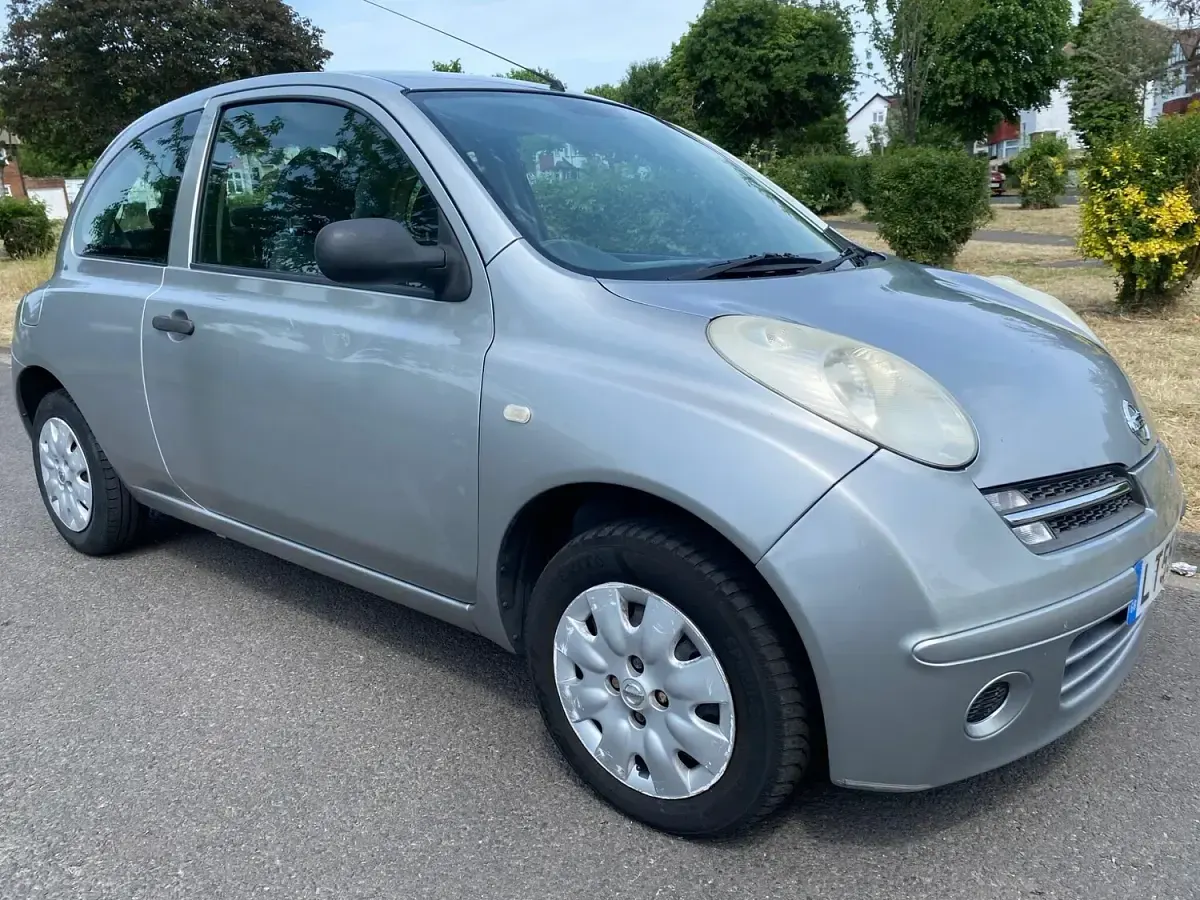 Used Nissan Micra S 80 HP (58 kW) 2005 Silver Hatchback