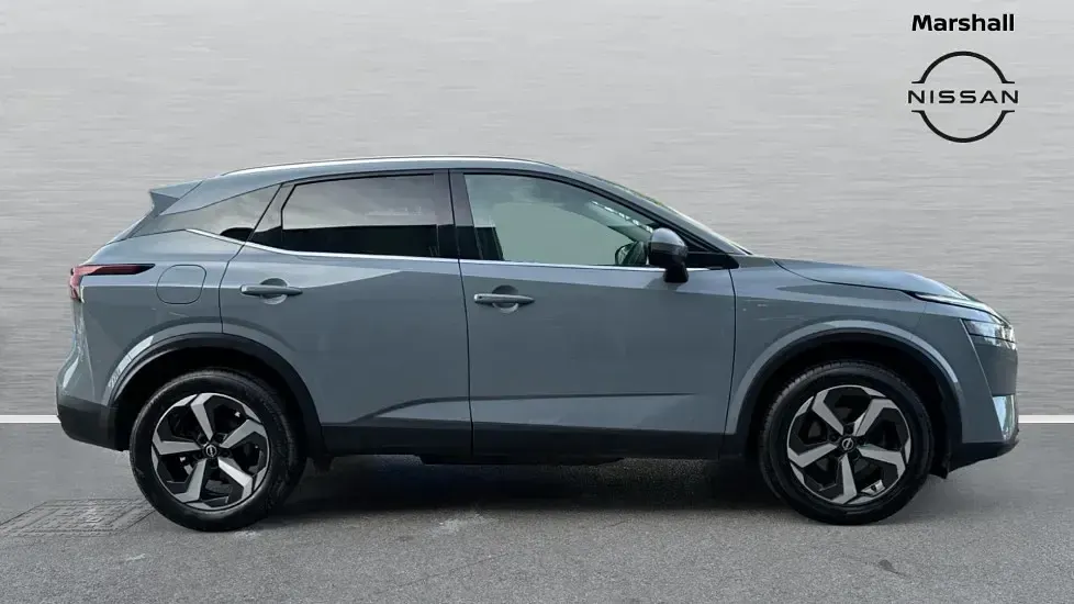 Used Nissan Qashqai N-Connecta 158 HP (116 kW) 2022 Grey SUV