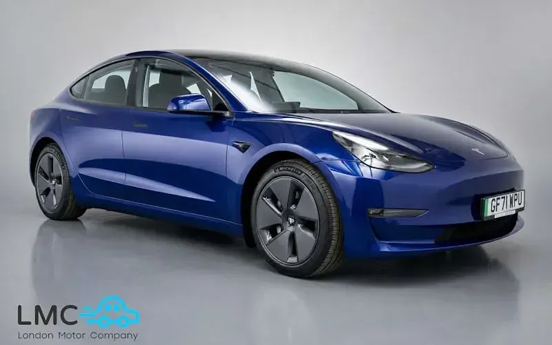 Used Tesla Model 3 Long Range AWD 258 kW (351 HP) 2023 Sedan