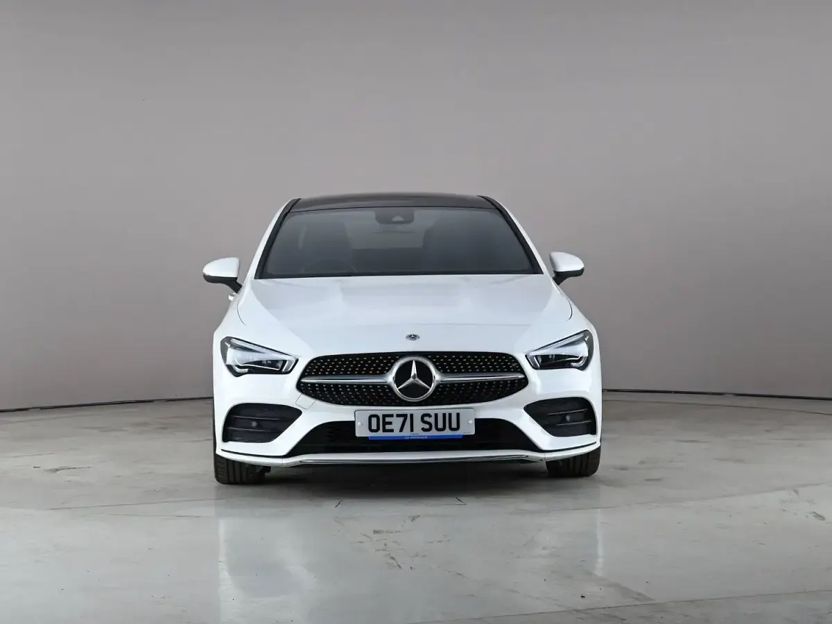 Usado Mercedes CLA200 AMG Line Premium Plus 2022 Branco Coupé