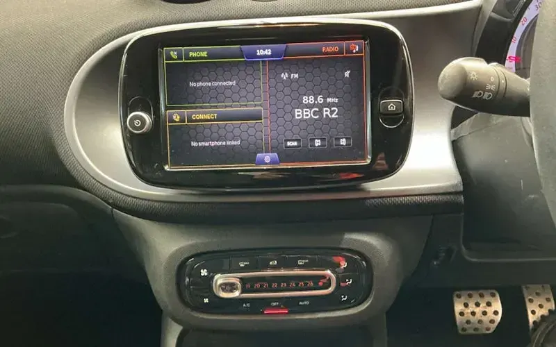 Used Smart ForTwo Coupé Premium 60 kW (82 HP) 2022 Black Hatchback
