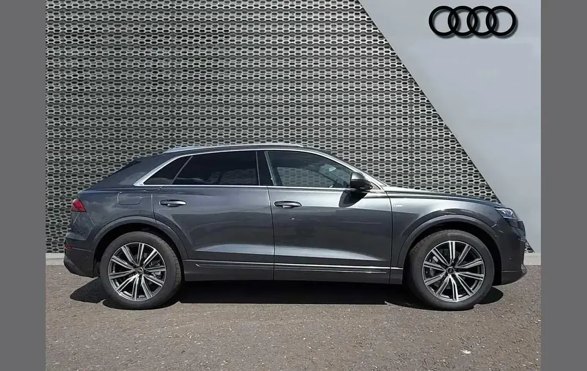 New Audi Q8 S-Line 389 HP (286 kW) 2026 Grey SUV