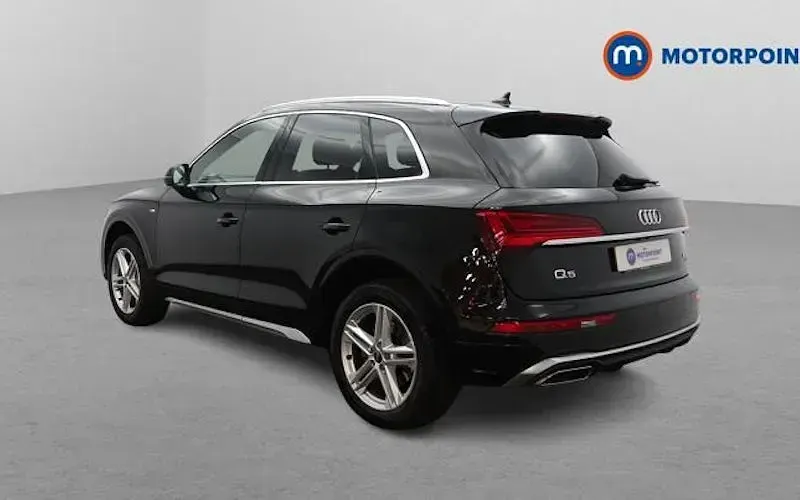 Used Audi Q5 S-Line 204 HP (150 kW) 2024 SUV
