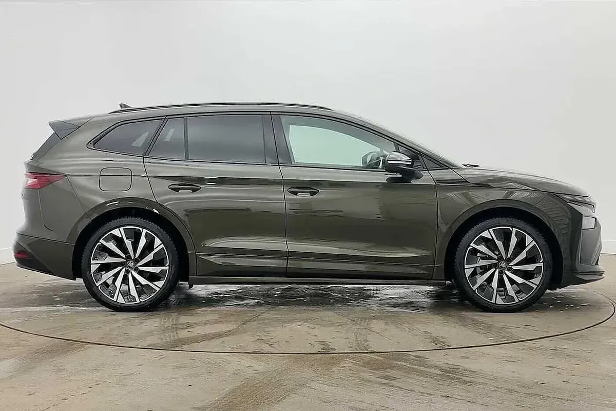 New Skoda Enyaq iV SportLine 210 kW (286 HP) 2026 Olive green metallic SUV