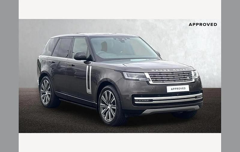 Used Land Rover Range Rover Autobiography 550 HP (404 kW) 2024 Grey SUV