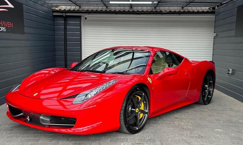 Used Ferrari 458 570 HP (419 kW) 2010 Red Coupe