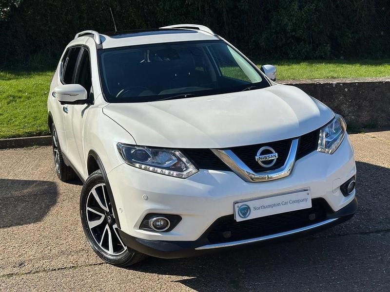 Used Nissan X-Trail Tekna 130 HP (95 kW) 2017 White SUV