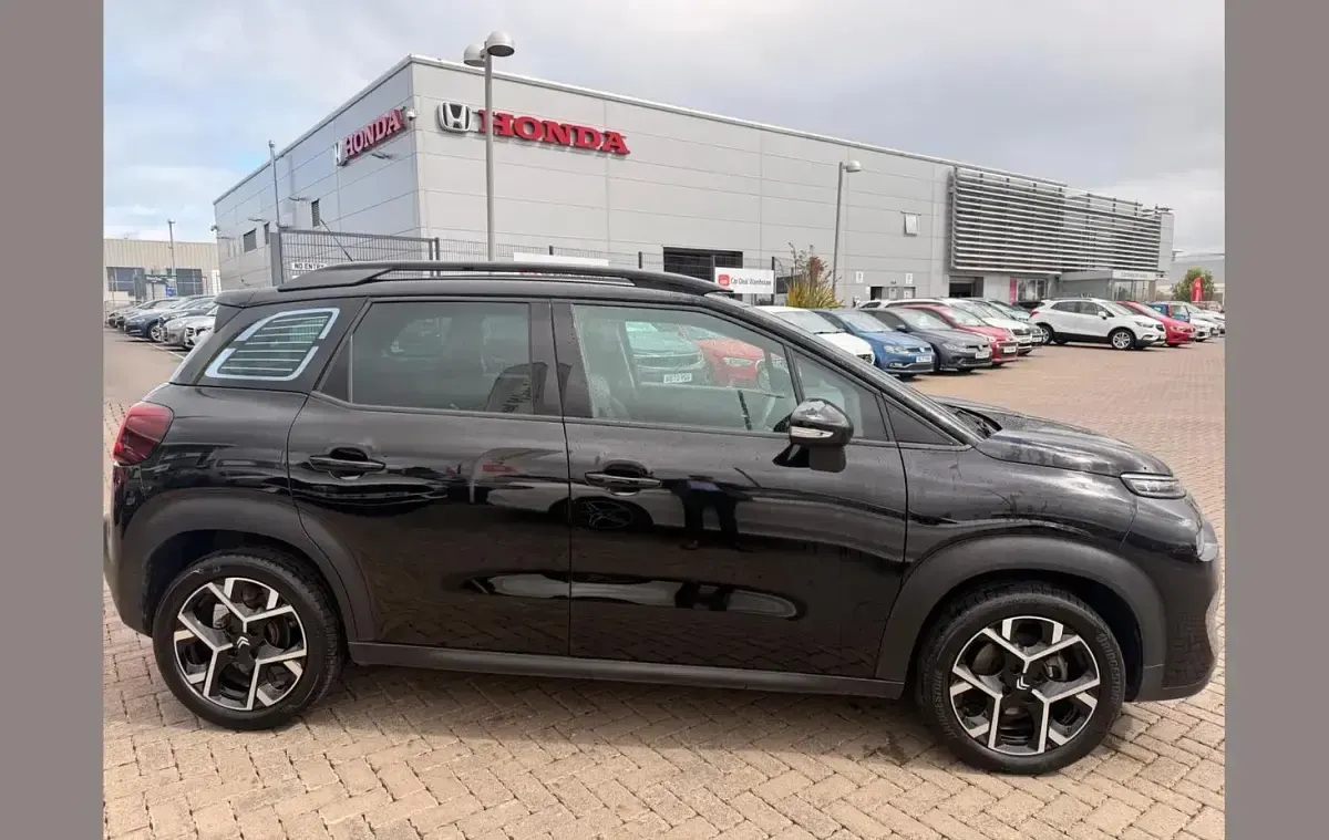 Used Citroën C3 Aircross PureTech 128 HP (94 kW) 2024 Black SUV